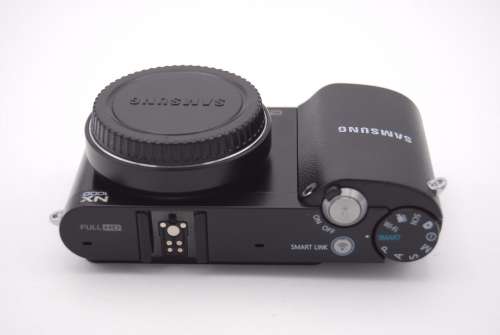 SAMSUNG NX1000 20.3MP MIRRORLESS DIGITAL CAMERA BODY ONLY - BLACK